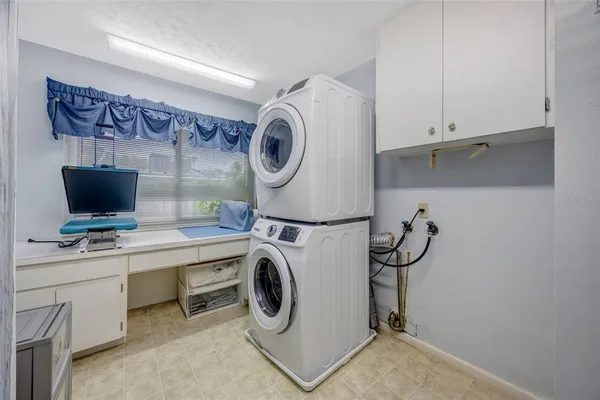 $759,000 | 18405 Tomlinson Drive, Lutz, FL 33549