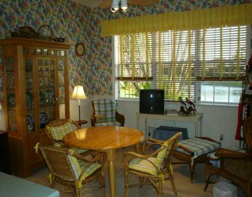 Den/Family/Great Room