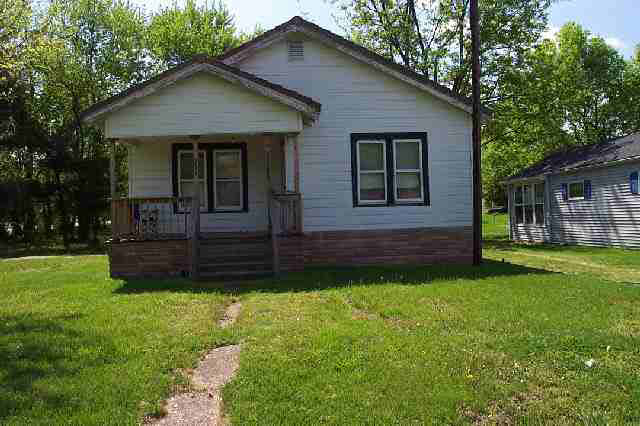 717 Kimmel Road Vincennes, IN 47591 - Photo 1 of 1 Gallery Image 1