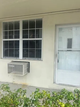 $1,650 | 1800 79th Street Causeway, Unit 109, North Bay Village, FL 33141