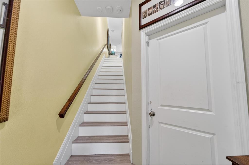 829 Callista Cay Loop Tarpon Springs, FL 34689 - Photo 37 of 91 a view of entryway