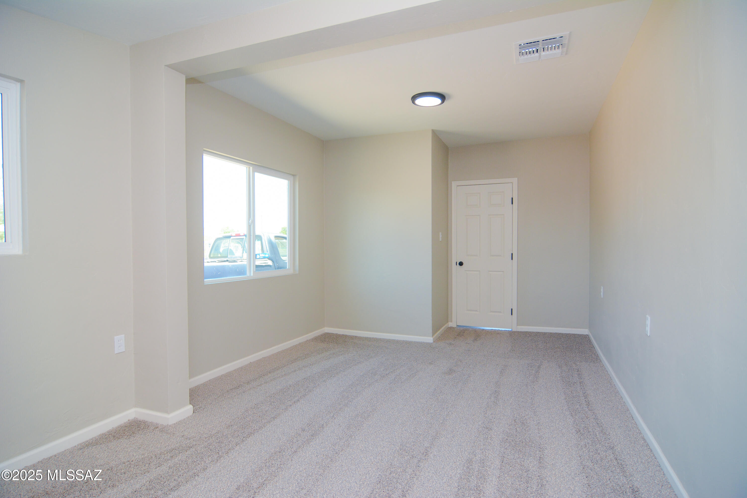 733 West Vanover Road Tucson, AZ 85705 - Photo 13 of 26 Gallery Image 13
