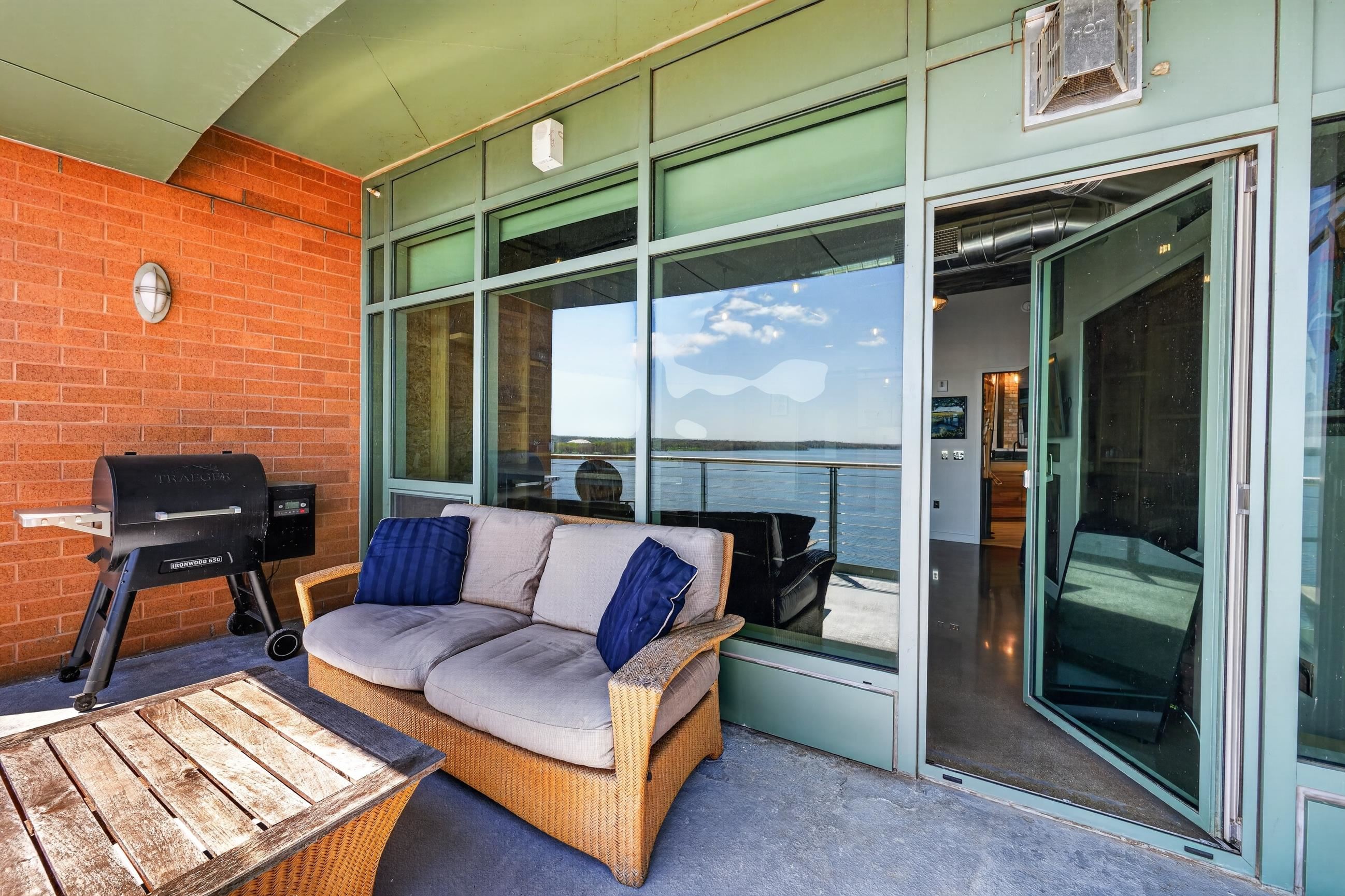 350 South Hamilton Street, Unit 1001 Madison, WI 53703 - Photo 46 of 72