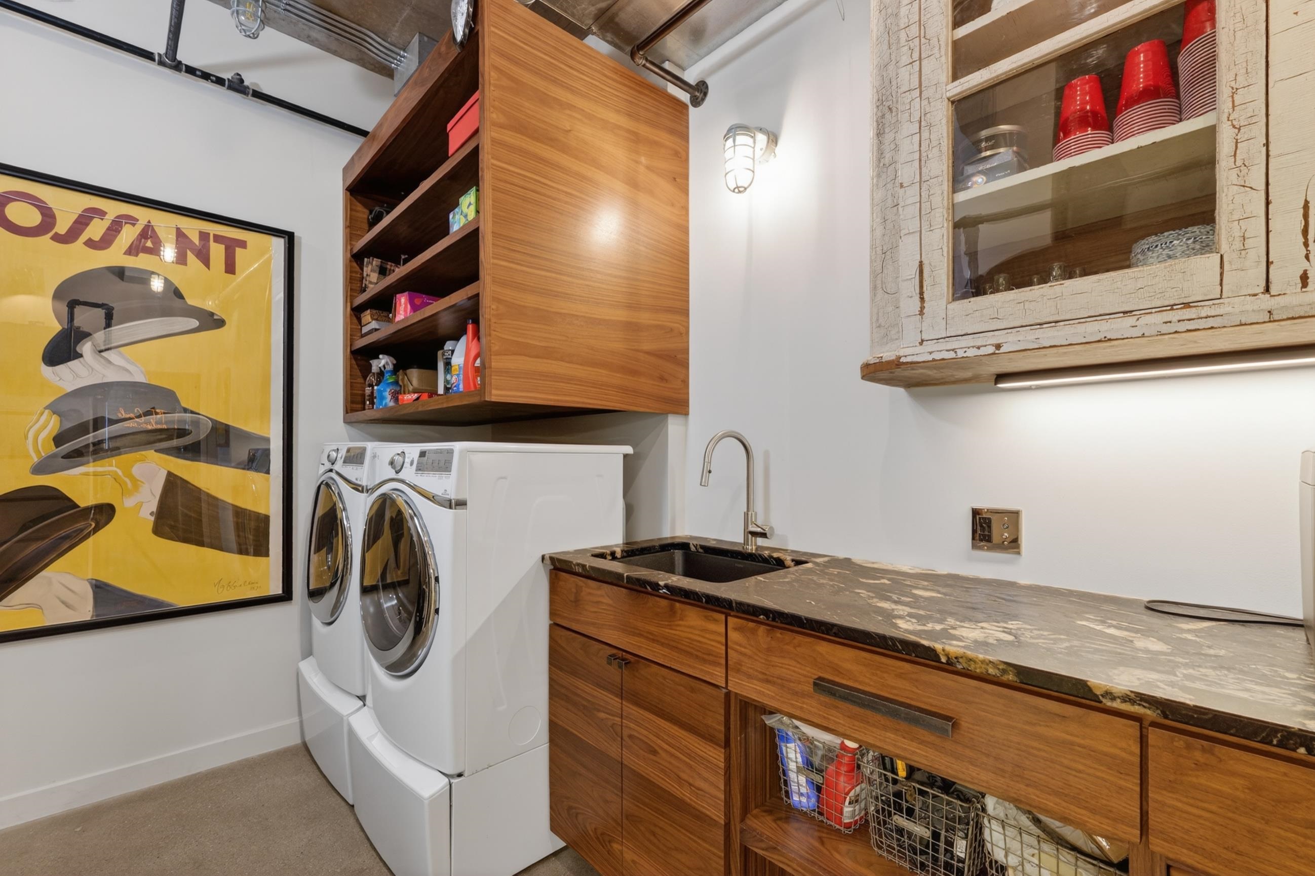 350 South Hamilton Street, Unit 1001 Madison, WI 53703 - Photo 65 of 72