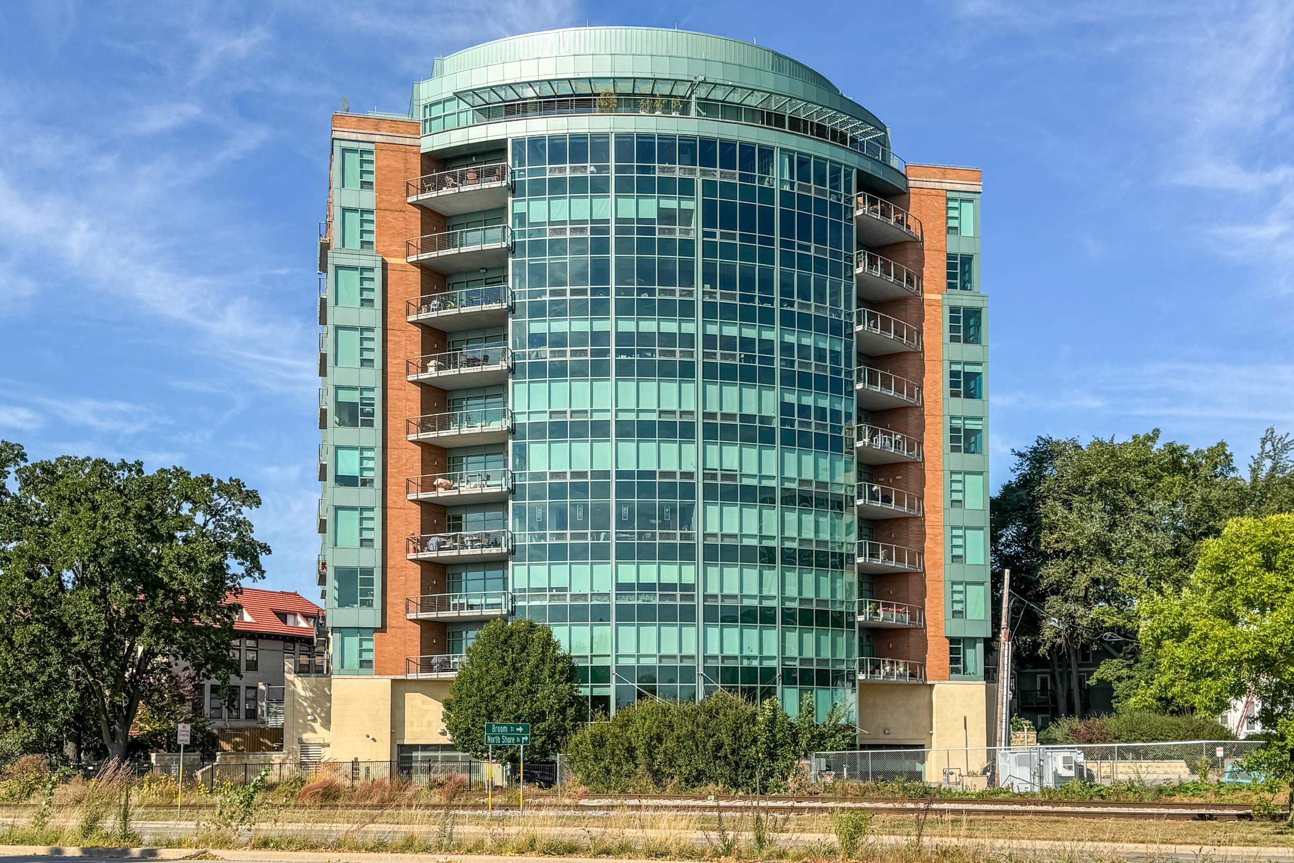 350 South Hamilton Street, Unit 1001 Madison, WI 53703 - Photo 69 of 72