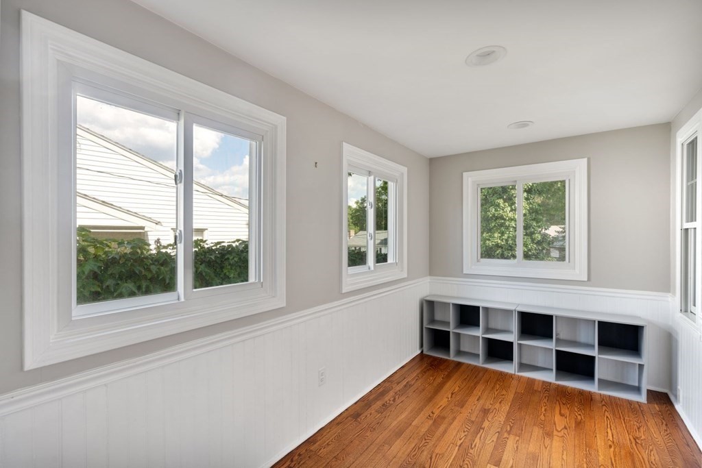 81 Wetherbee Road Waltham, MA 02453 - Photo 14 of 40
