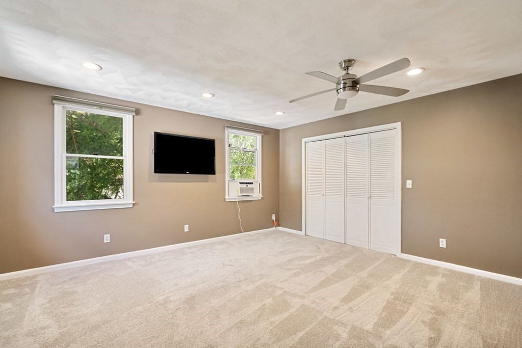 81 Wetherbee Road Waltham, MA 02453 - Photo 17 of 40