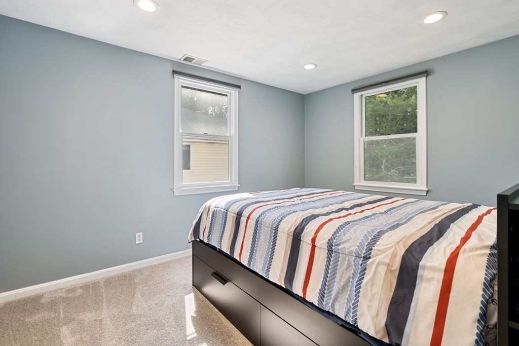 81 Wetherbee Road Waltham, MA 02453 - Photo 21 of 40