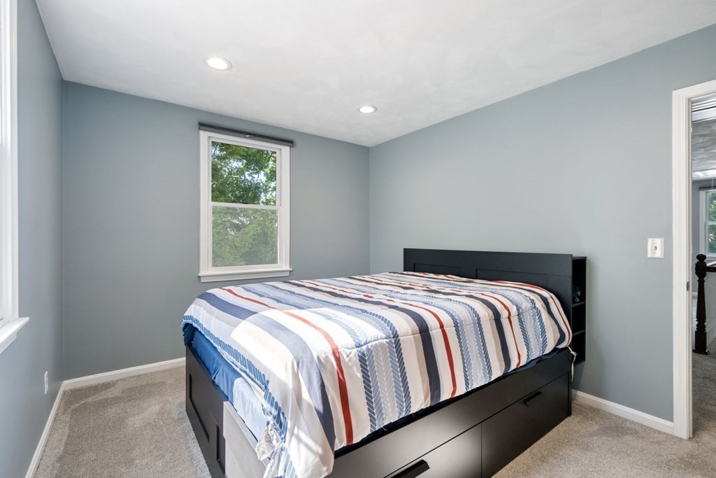 81 Wetherbee Road Waltham, MA 02453 - Photo 22 of 40