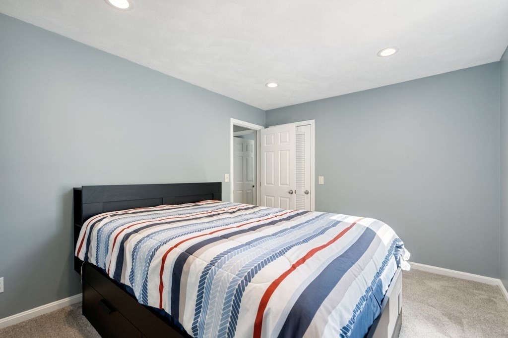 81 Wetherbee Road Waltham, MA 02453 - Photo 23 of 40