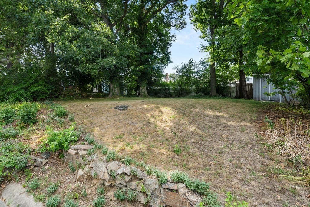 81 Wetherbee Road Waltham, MA 02453 - Photo 35 of 40