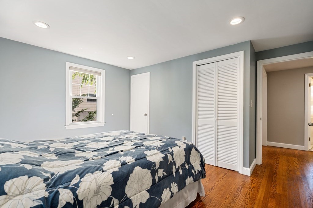 81 Wetherbee Road Waltham, MA 02453 - Photo 7 of 40