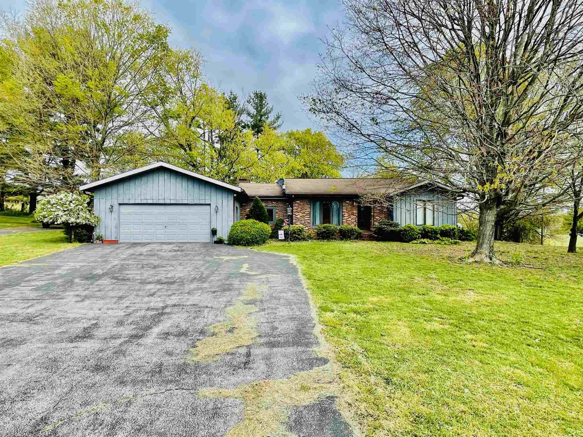 2951 Rariden Hill Mitchell, IN 47446 - Photo 3 of 36
