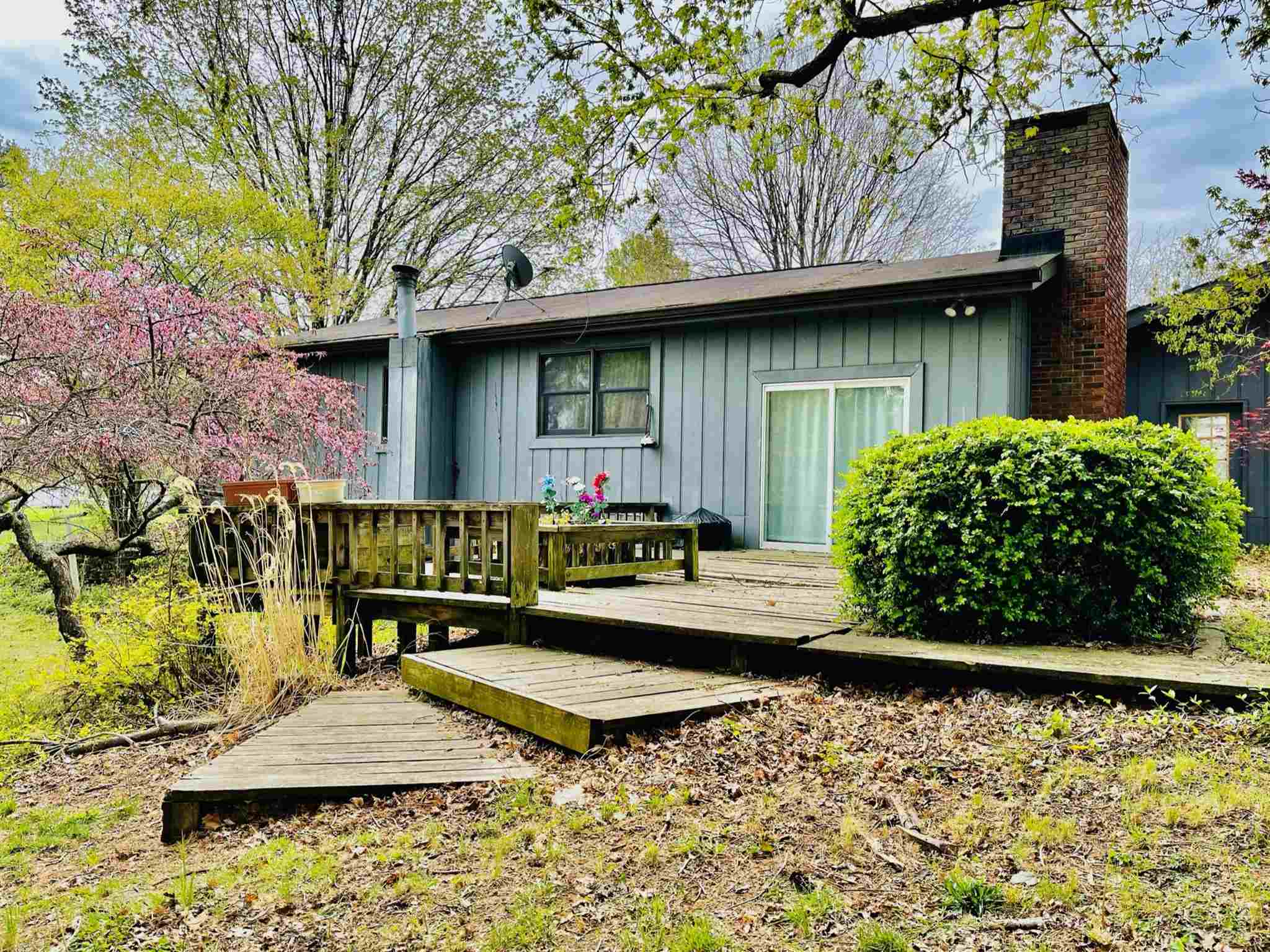 2951 Rariden Hill Mitchell, IN 47446 - Photo 4 of 36