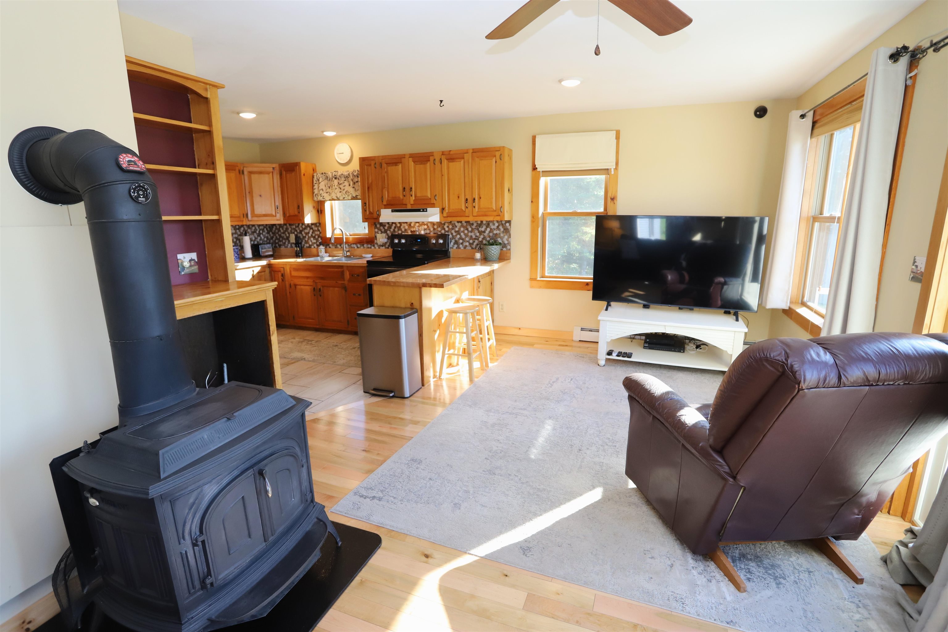 1113 Stearns Brook Road Holland, VT 05830 - Photo 3 of 42 Gallery Image 3
