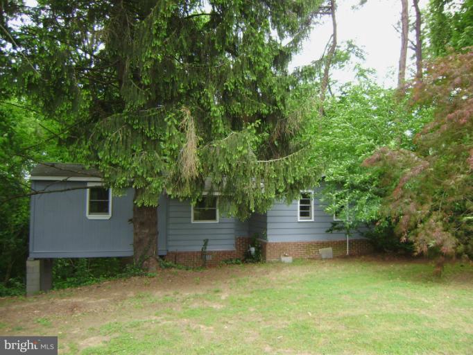 21 Grays Road Lothian, MD 20711 - Photo 14 of 21 Guest Cottage on Property!