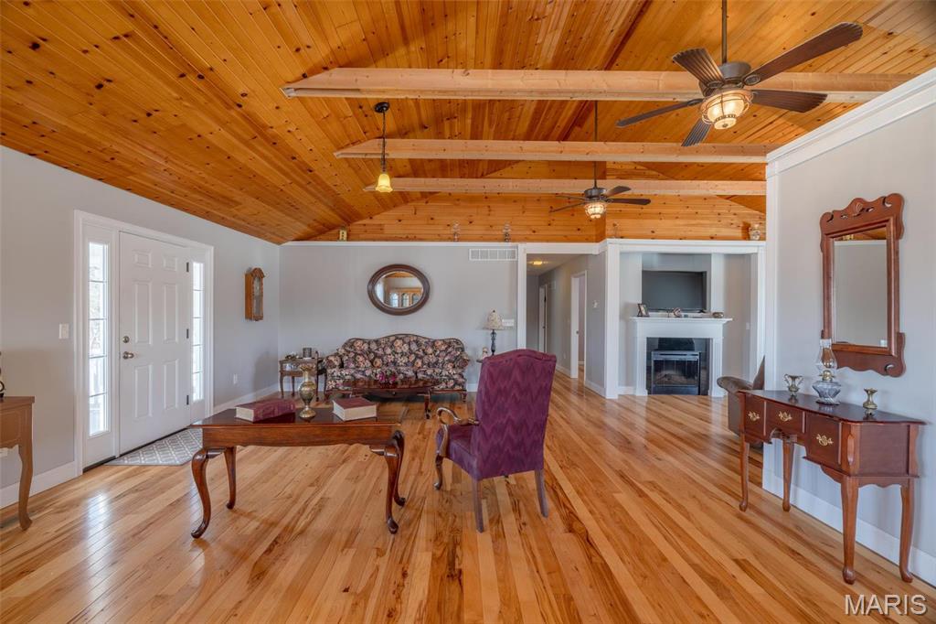 242 Gerding Road Troy, MO 63379 - Photo 10 of 99