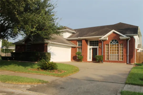 $2,450 | 1723 Monvale Lane, Sugar Land, TX 77479