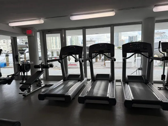 $2,700 | 900 Bay Drive, Unit 315, Miami Beach, FL 33141