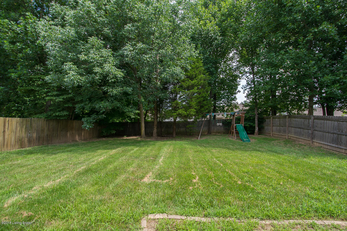 6505 Harrogate Road Louisville, KY 40229 - Photo 26 of 29 Backyard