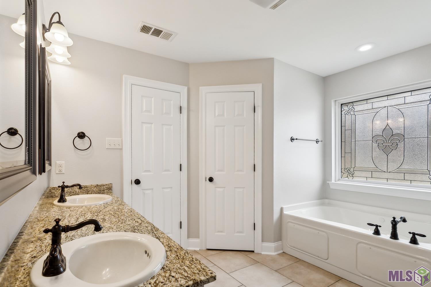 15182 Sterling Smith Road Roseland, LA 70456 - Photo 11 of 31 Primary Bath