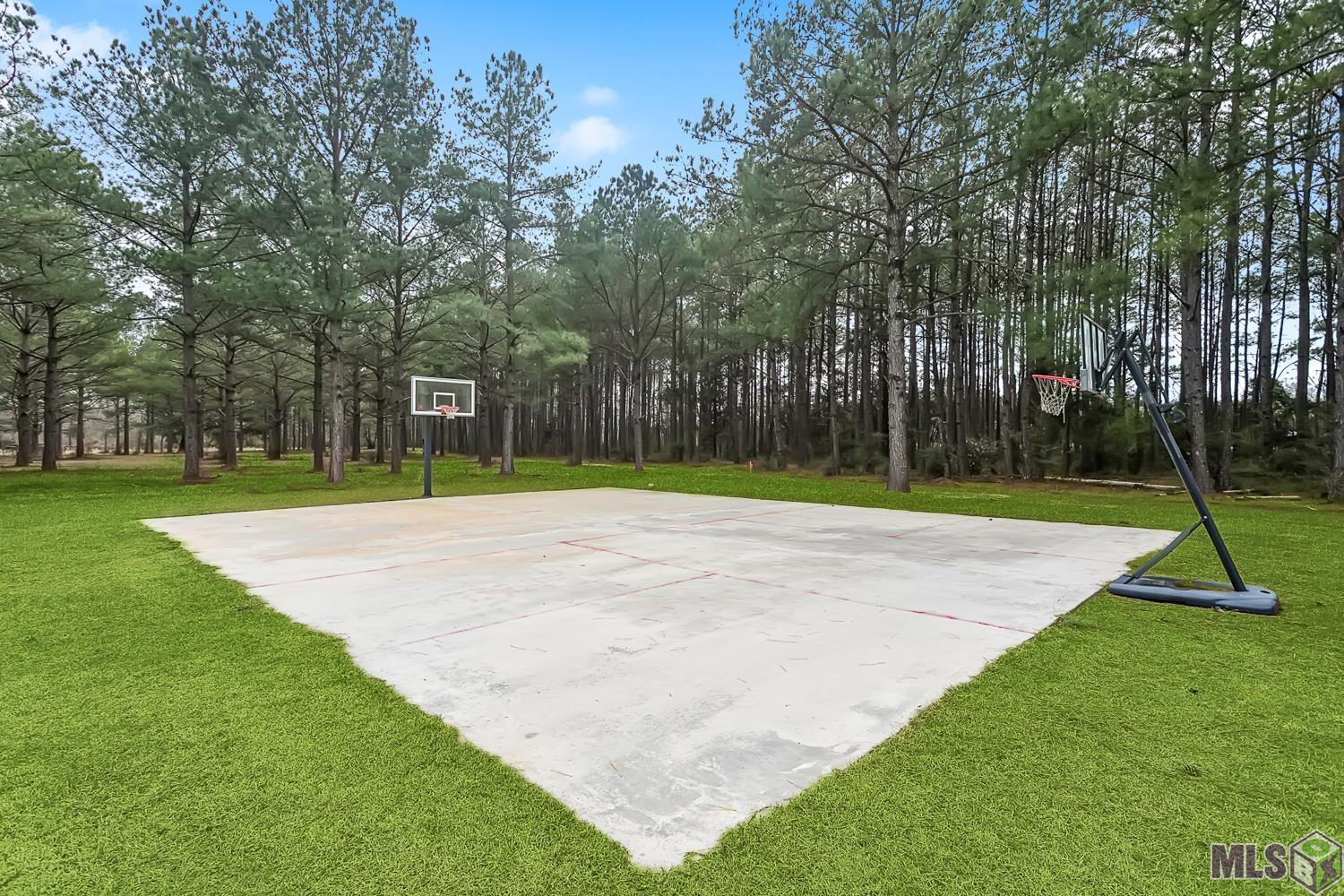 15182 Sterling Smith Road Roseland, LA 70456 - Photo 28 of 31 Basketball Court