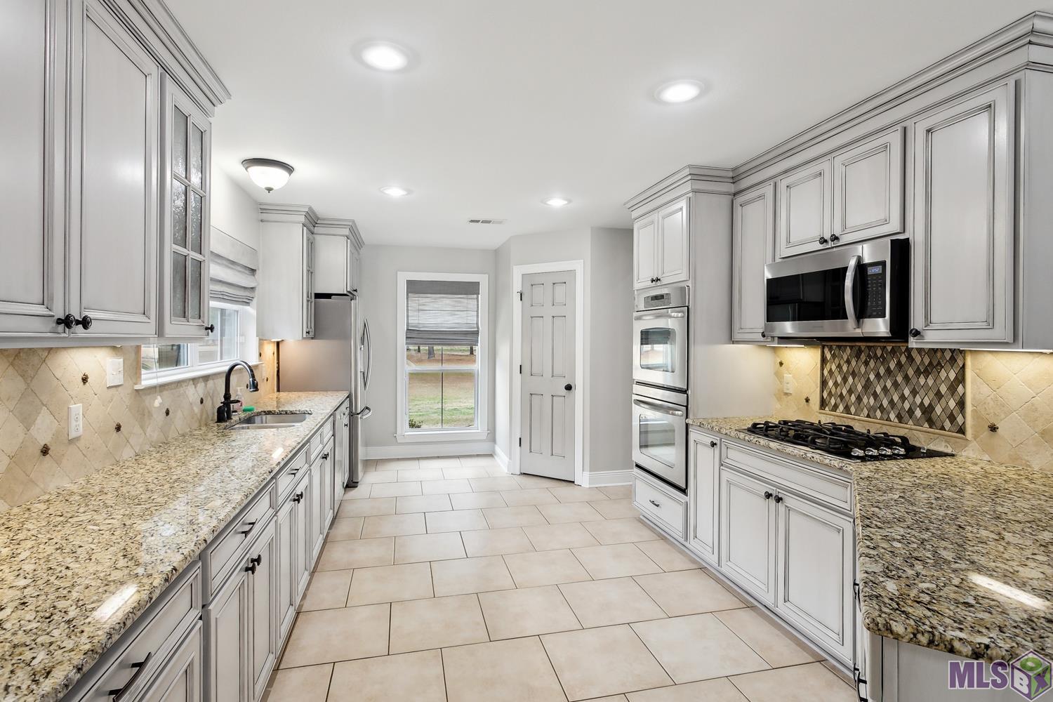 15182 Sterling Smith Road Roseland, LA 70456 - Photo 6 of 31 Kitchen