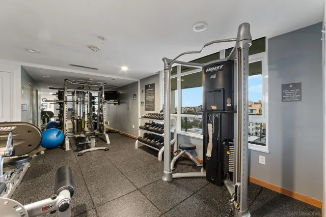 $5,900 | 850 Beech Street, Unit 511, San Diego, CA 92101