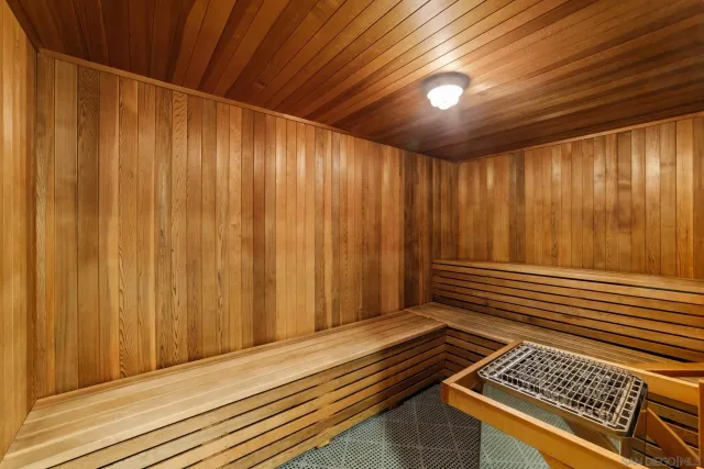 $5,900 | 850 Beech Street, Unit 511, San Diego, CA 92101