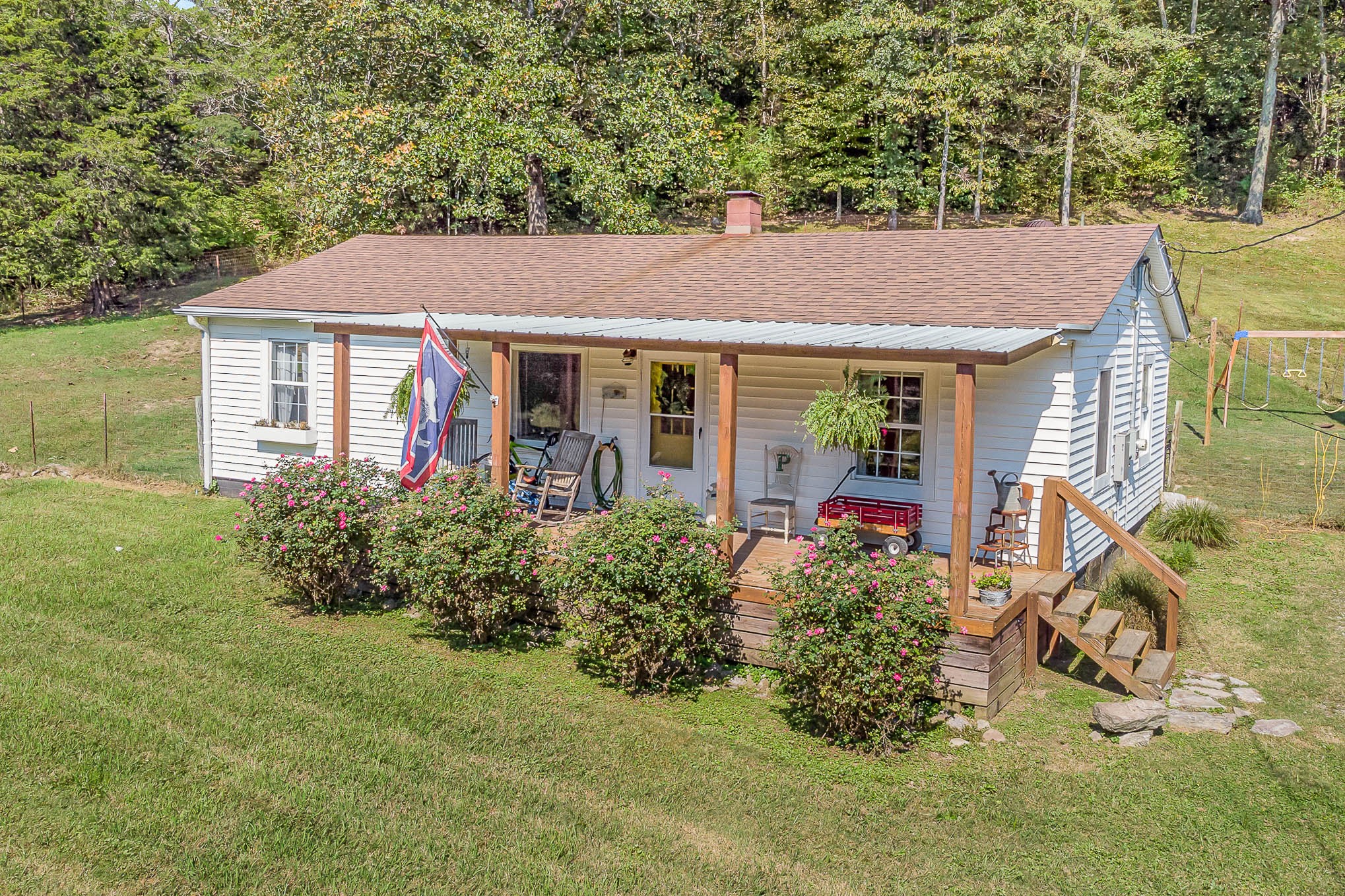 9003 Hester Beasley Road Nashville, TN 37221 - Photo 2 of 18 Gallery Image 2