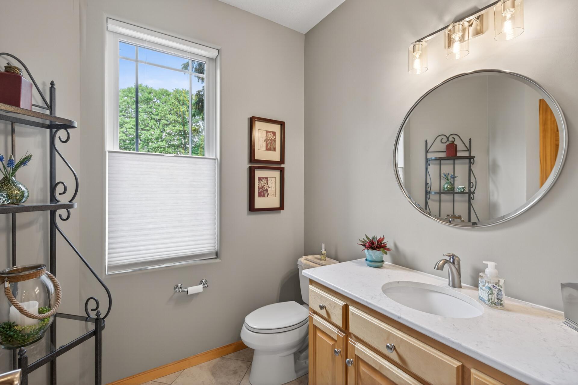 381 Del Rio Drive Chanhassen, MN 55317 - Photo 35 of 97