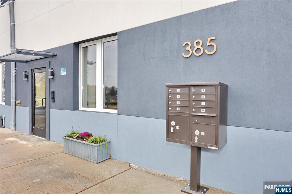 385 Passaic Avenue, Unit 6 Lodi, NJ 07644 - Photo 2 of 23