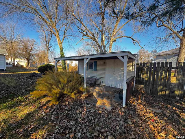 $124,900 | 423 West Adams Street, Rushville, IL 62681