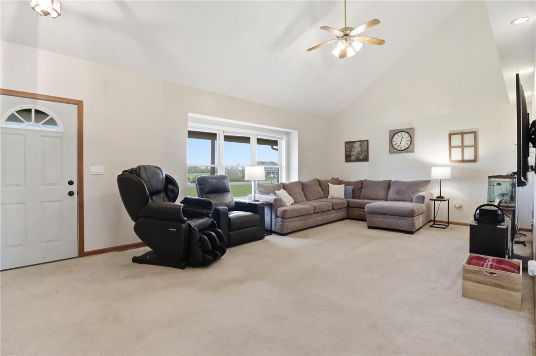 536 Barks Road Caledonia, NY 14423 - Photo 7 of 38