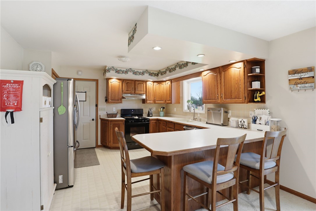 536 Barks Road Caledonia, NY 14423 - Photo 9 of 38