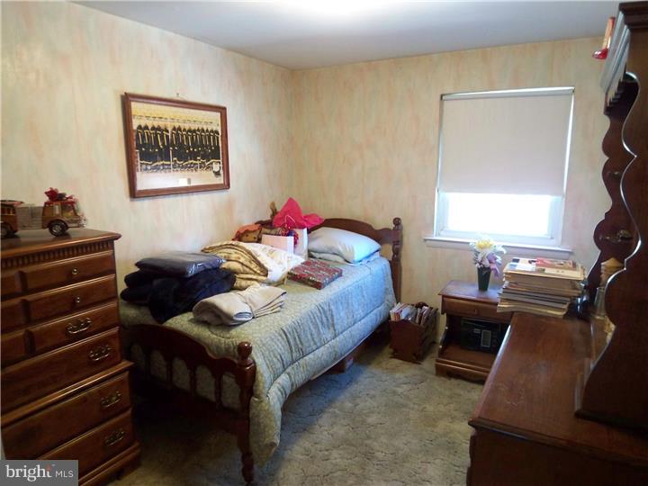 3246 Lester Road Philadelphia, PA 19154 - Photo 14 of 25 Bedroom 2