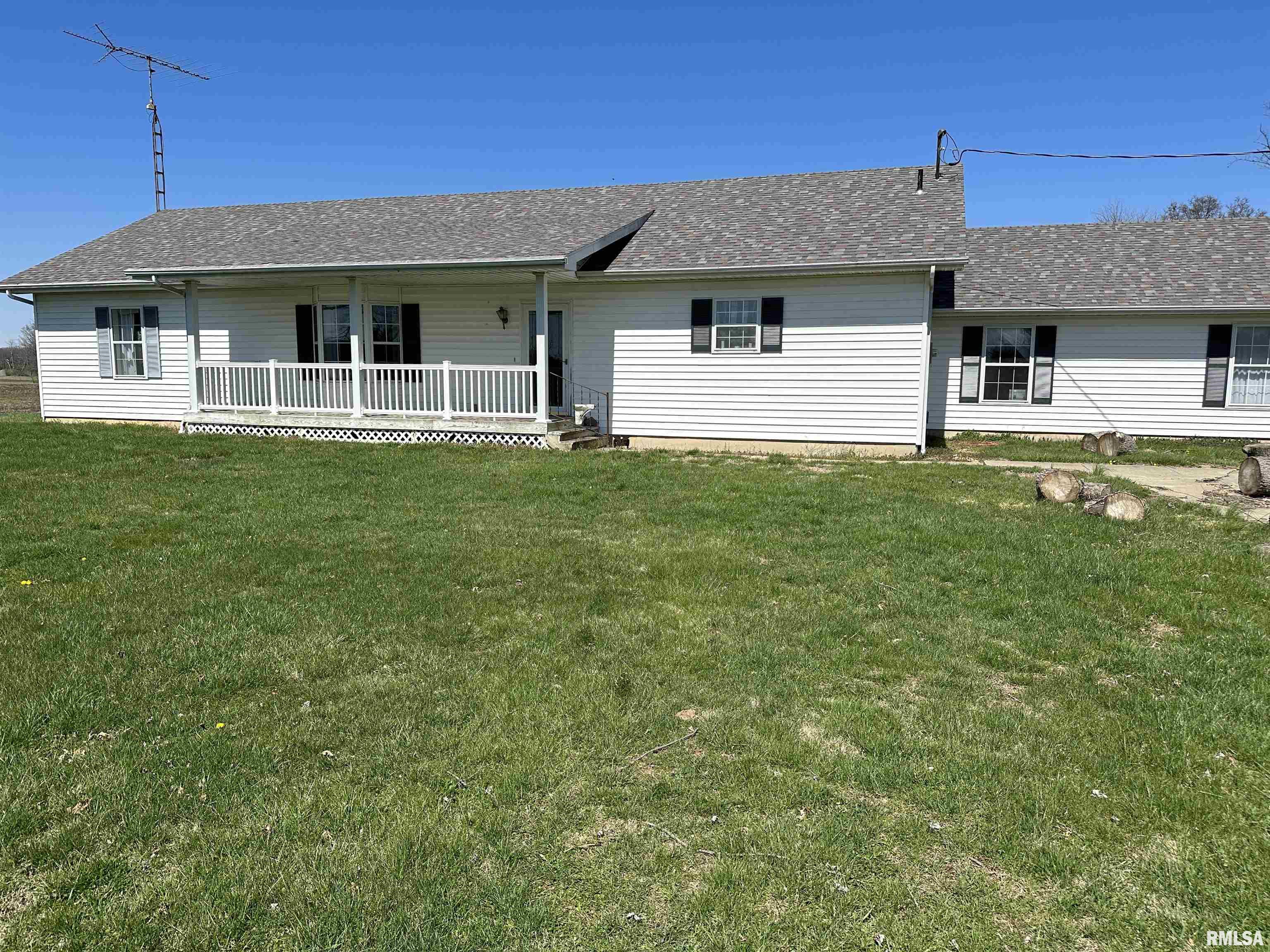1987 Walnut Hill Road Walnut Hill, IL 62893 - Photo 1 of 25