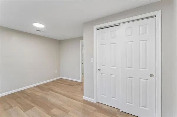 $285,000 | 217 West 83rd Terrace, Kansas City, MO 64114