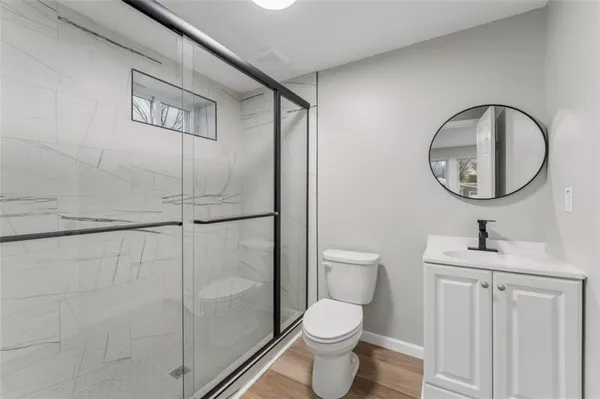 $285,000 | 217 West 83rd Terrace, Kansas City, MO 64114