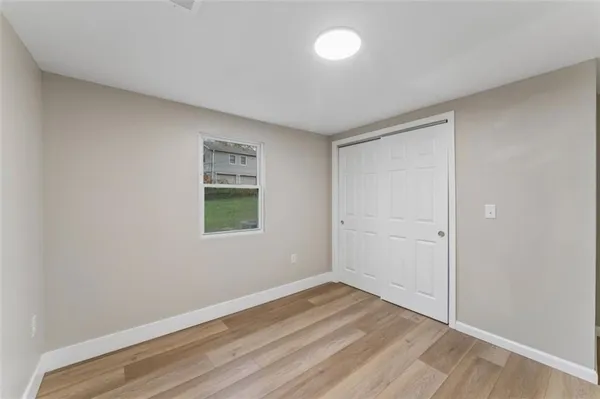 $285,000 | 217 West 83rd Terrace, Kansas City, MO 64114