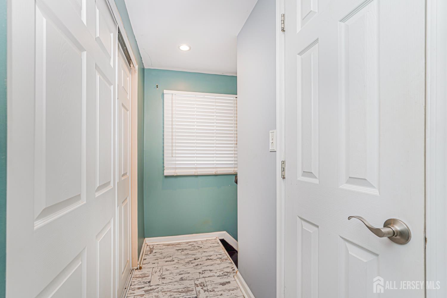 7 Walnut Lane Parlin, NJ 08859 - Photo 9 of 22 a view of bathroom