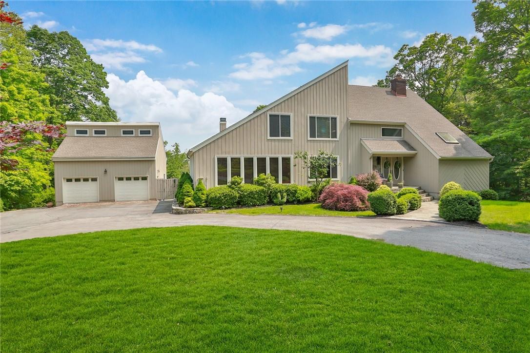 Welcome to 22 Cat Rocks Drive, set on a quiet cul-de-sac, convenient to town.