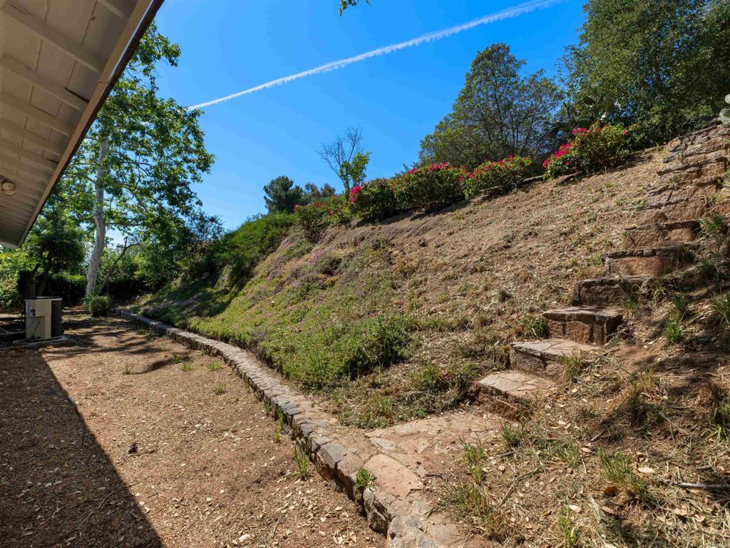 28148 Mountain Meadow Road Escondido, CA 92026 - Photo 43 of 51 a view of a backyard of the house