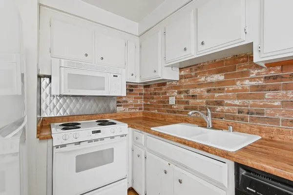 $340,000 | 126 Touchstone Place, West Sacramento, CA 95691