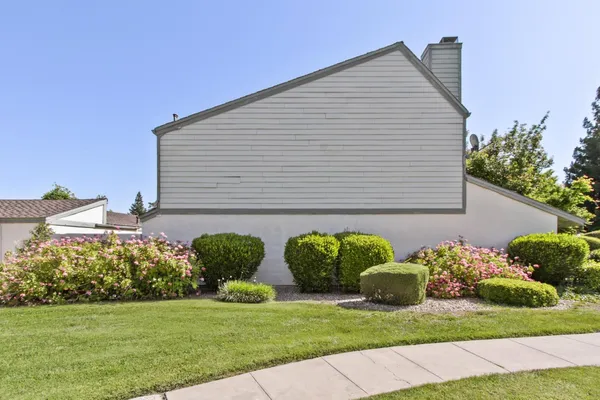$340,000 | 126 Touchstone Place, West Sacramento, CA 95691