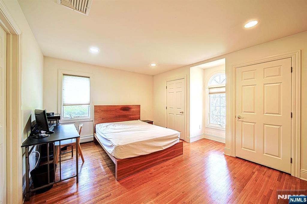 6 Maplewood Road Closter, NJ 07624 - Photo 33 of 40