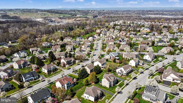 an aerial view of multiple house