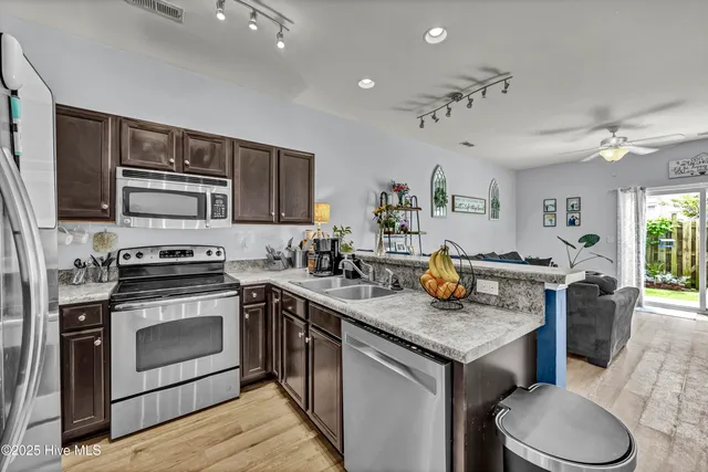 $289,900 | 4540 Exuma Lane, Wilmington, NC 28412