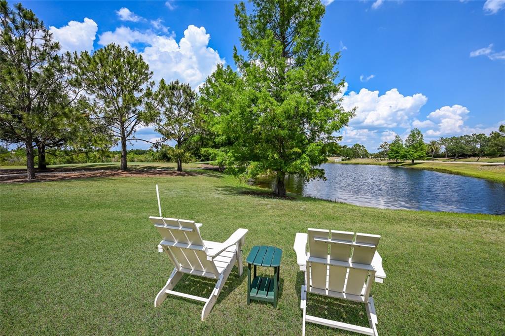 15422 Helmsdale Place Lakewood Ranch, FL 34202 - Photo 11 of 64