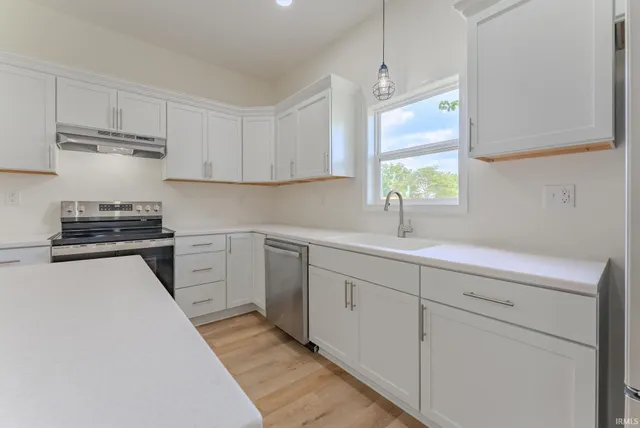 $280,000 | 403 East Kendall Street, La Fontaine, IN 46940